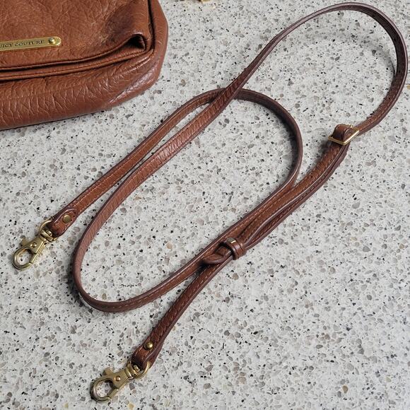 Juicy Couture Leather Brown Fold Over Clutch Crossbody Adjustable Strap w/ Charm - Picture 4 of 16